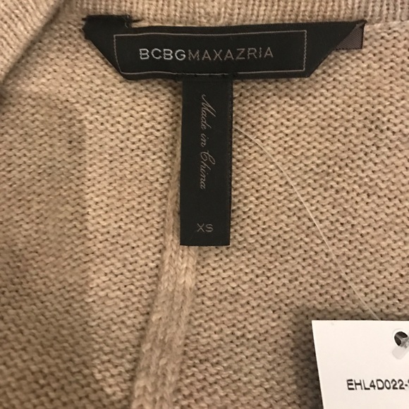 NWT BCBG slouch sweater. Size XS - Picture 2 of 3